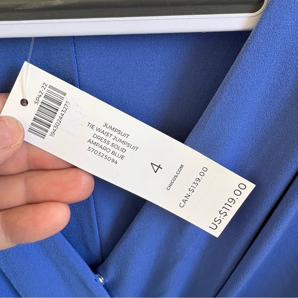 Chico’s Solid Amparo Blue Sleeveless Tie Waist Jumpsuit Size 4 = Plus Size 20/22 - Picture 4 of 6